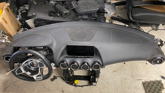 Complete Dashboard Assembly 19 Mercedes GT63